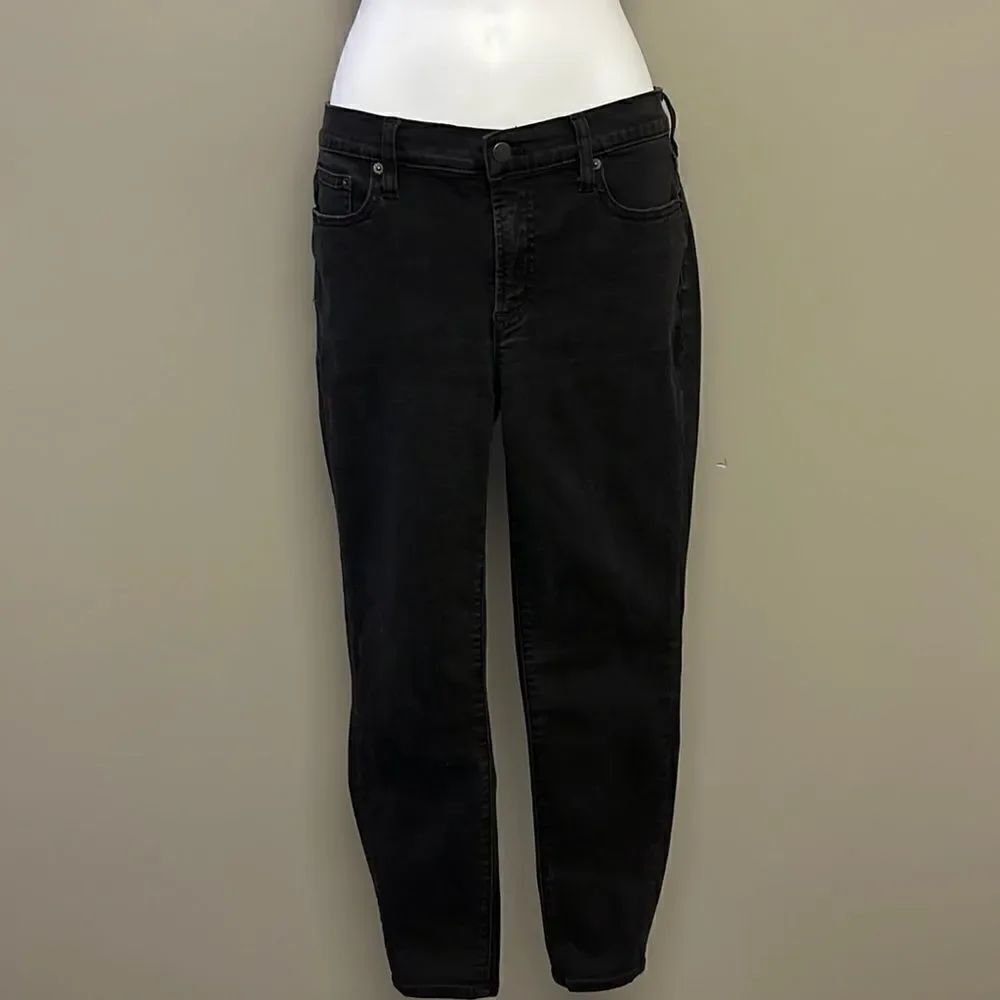J. Crew MERCANTILE Black 5 Pocket Distressed Skinny Jean- Size 12/31